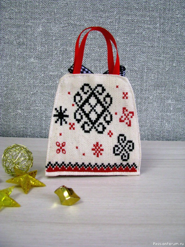 Игольница "Мезенская лошадка".