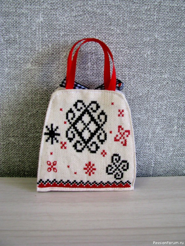 Игольница "Мезенская лошадка".