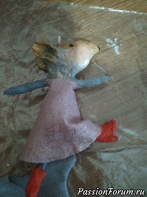 Платьице прямо на мышке склеила по фигурке, так сказать! Платьице прямо на мышке склеила по фигурке, так сказать!