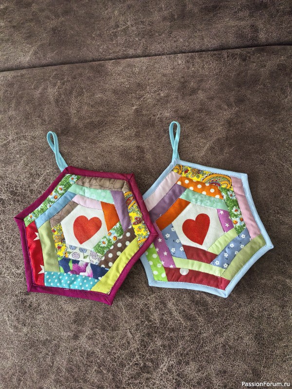 Шью мелочи.