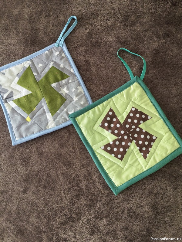 Шью мелочи.