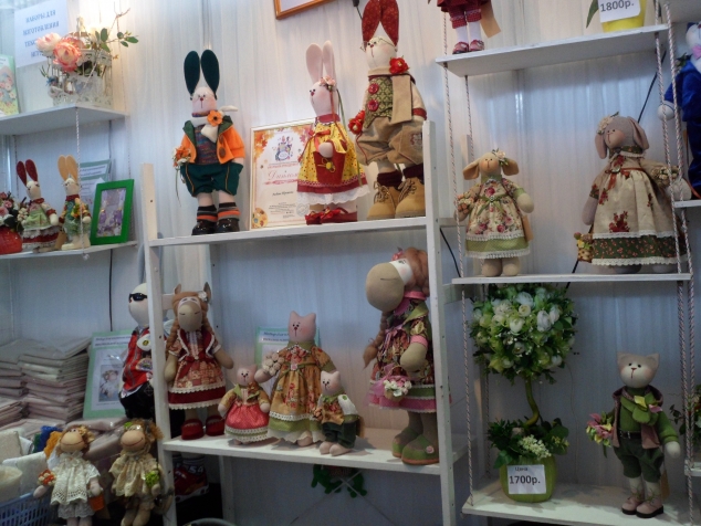 Игрушки. Ценник начинался от 3700... Игрушки. Ценник начинался от 3700...