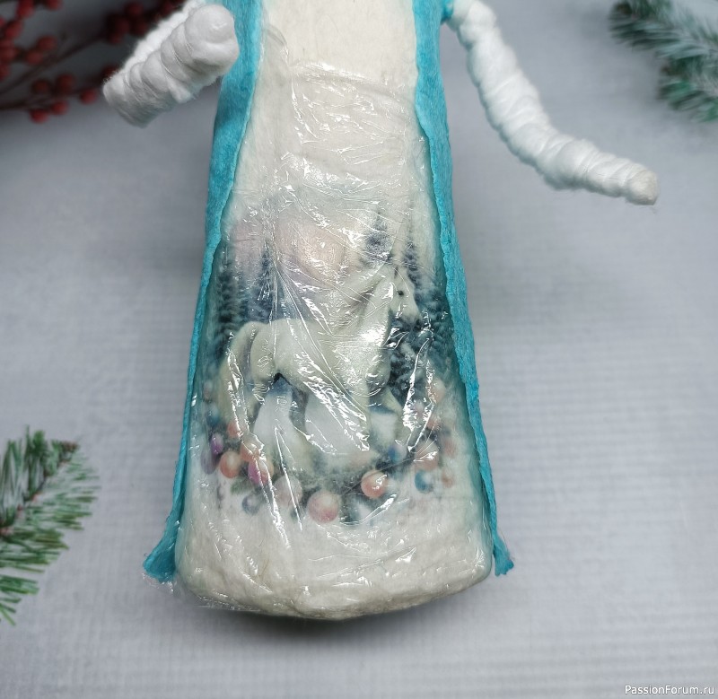 Дедушка Мороз спешит на ёлку!