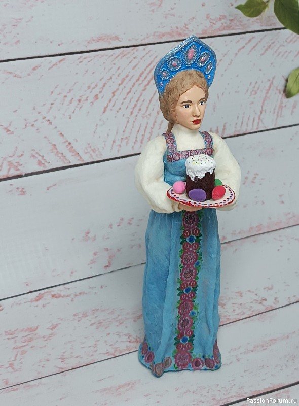 Русская красавица. Ватная игрушка на пасхальную тему