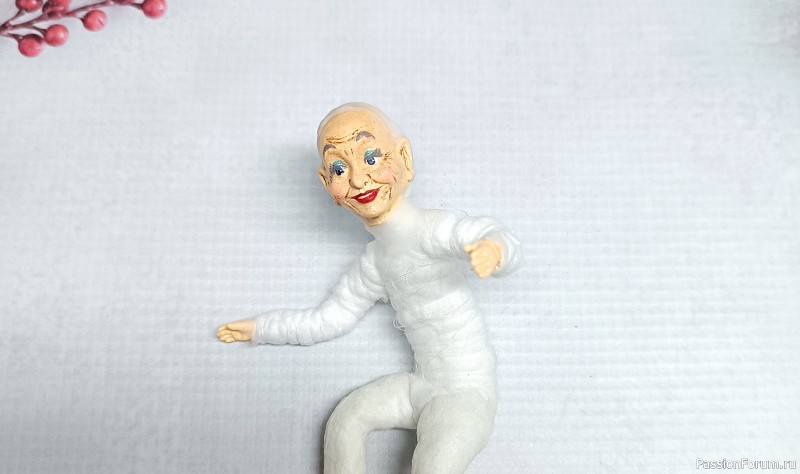 Баба Яга влюблённая! Ватная игрушка - подвеска на ёлку и не только