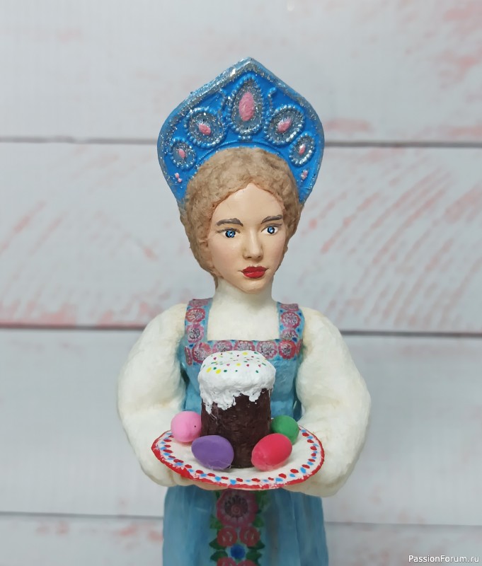 Русская красавица. Ватная игрушка на пасхальную тему