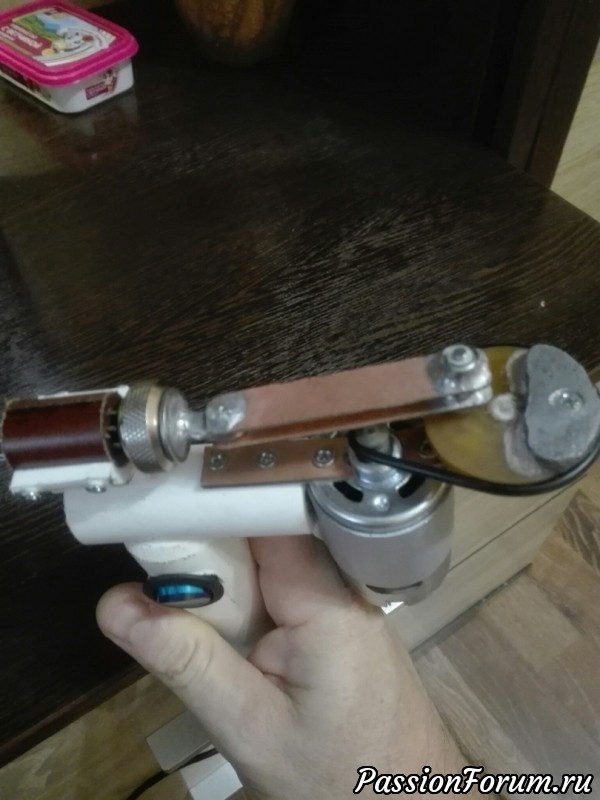 Машинка для валяния 8 игл в рабате, скорость регулируется!