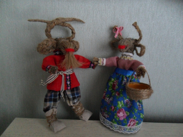Гоша и Глаша, у них любовь... Гоша и Глаша, у них любовь...