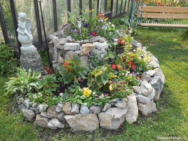 Клумбы из камней своими руками