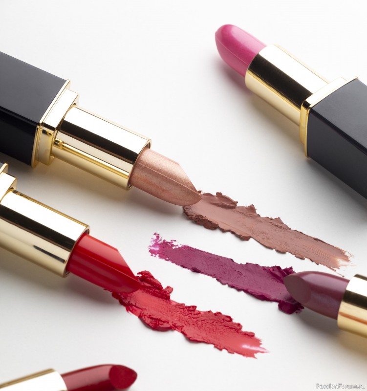 Секреты красоты. Как адаптировать помаду? Секреты красоты. Как адаптировать помаду?