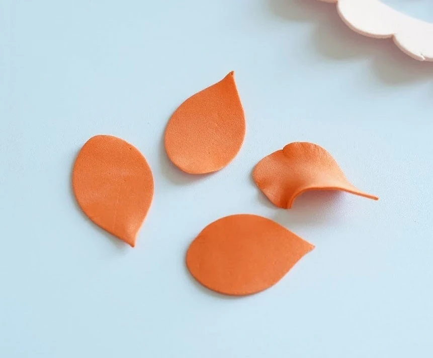 Простые цветы из фоамирана для начинающих: мастер-класс