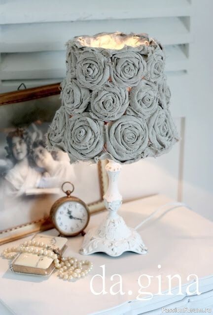 Цветы из мешковины. Идеи декора