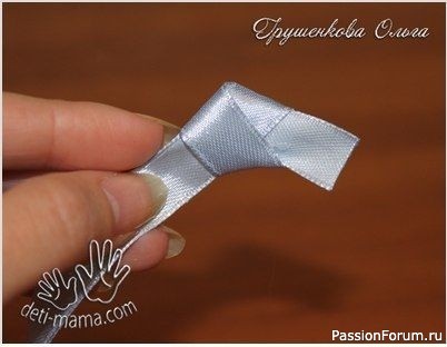 Розочки из лент. Мастер-класс.