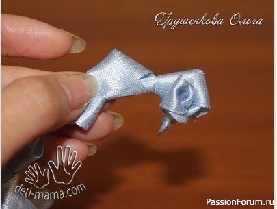 Розочки из лент. Мастер-класс.