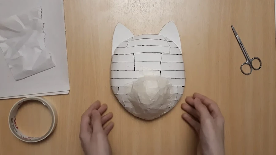 Делаем маску из папье-маше. Японская кошка