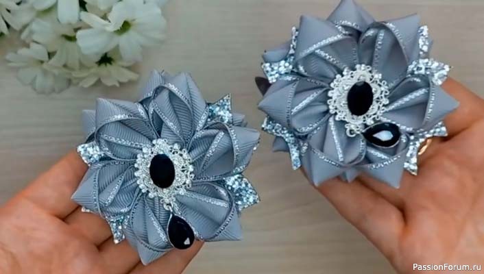 Школьные бантики в технике канзаши. Видео МК
