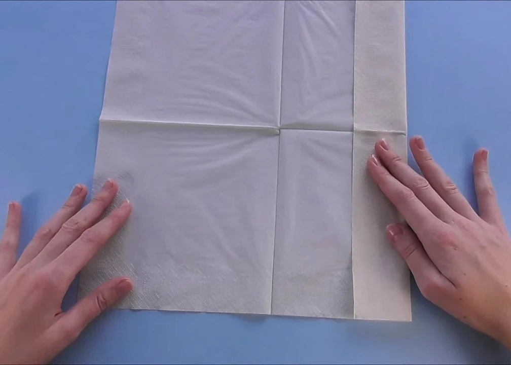 Простая роза из бумажной салфетки. МК