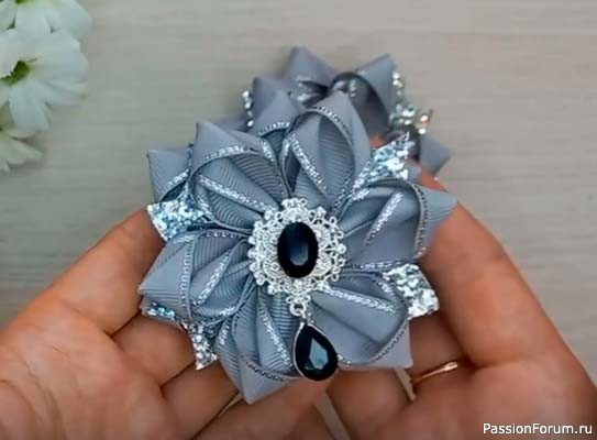 Школьные бантики в технике канзаши. Видео МК