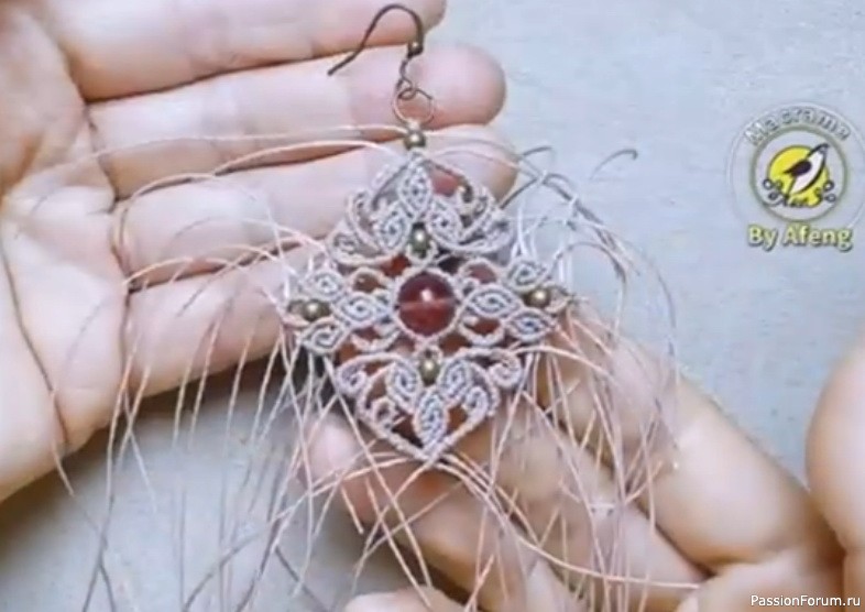 Серьги в технике макраме. МК