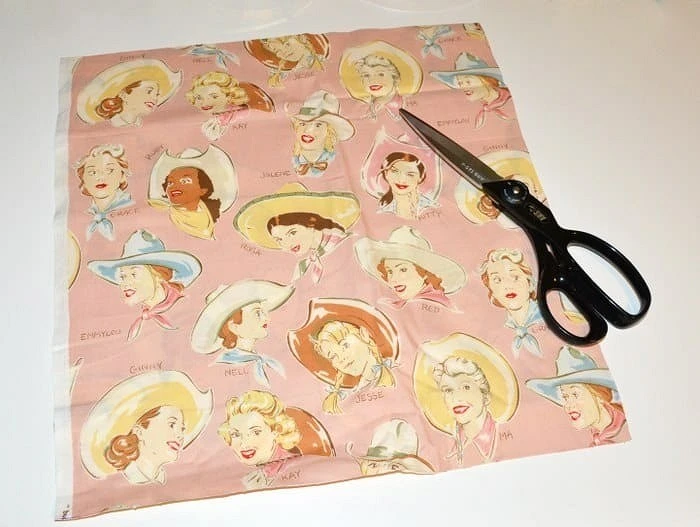 Самые простые подушки на стулья: мастер-класс