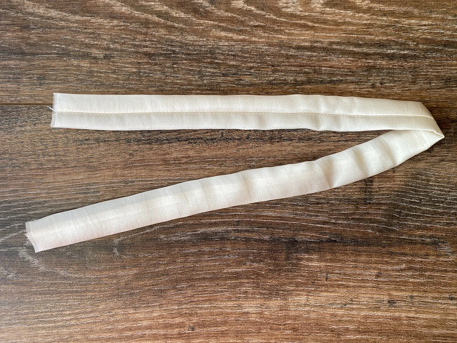 Как сшить маску для сна из натурального шёлка для путешествий: мастер-класс