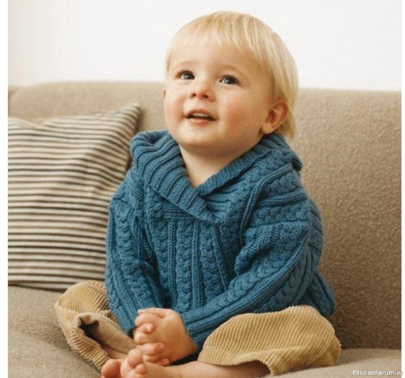 Нарядный пуловер с косами для мальчика