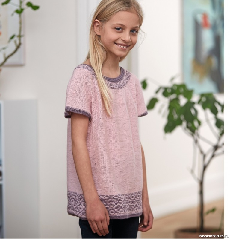 Детская туника с круглой кокеткой. Описание