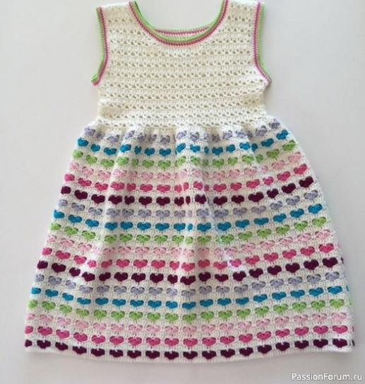 Платье с сердечками крючком. Схема