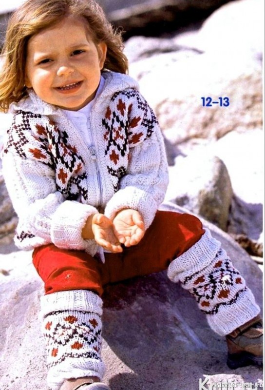 Жаккардовый жакет с капюшоном для девочки