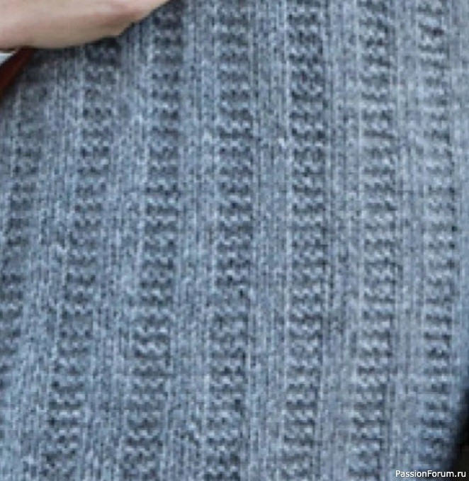 Безрукавка с объемным воротником гольф. Описание