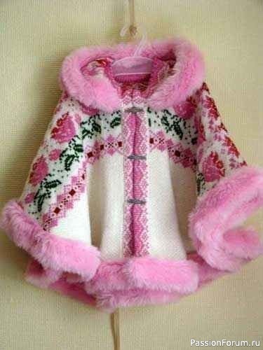 Пончо спицами техникой жаккард. Схемы