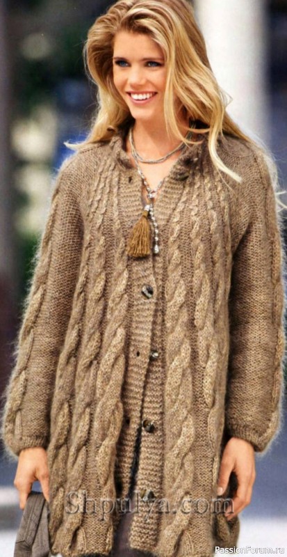 Пальто с косами, описание вязания