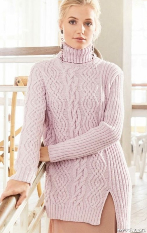 Свитер с узором из кос с ассиметричным низом