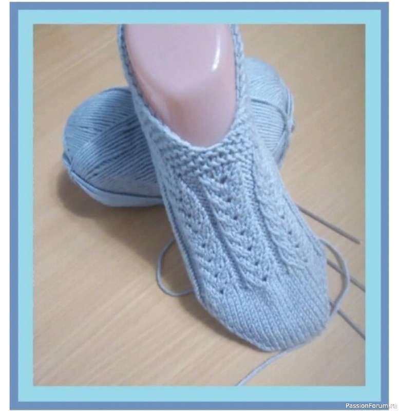 Бесшовные тапочки узором "Колосок". Описание