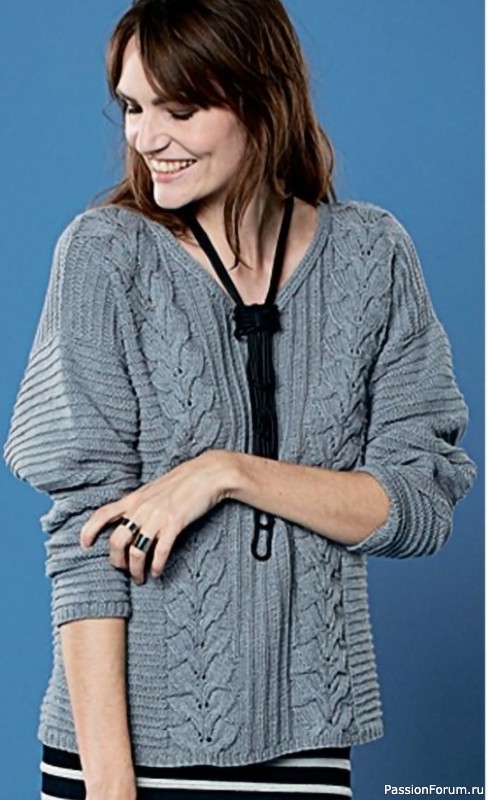 Серый пуловер с &laquo;косами&raquo;. Описание