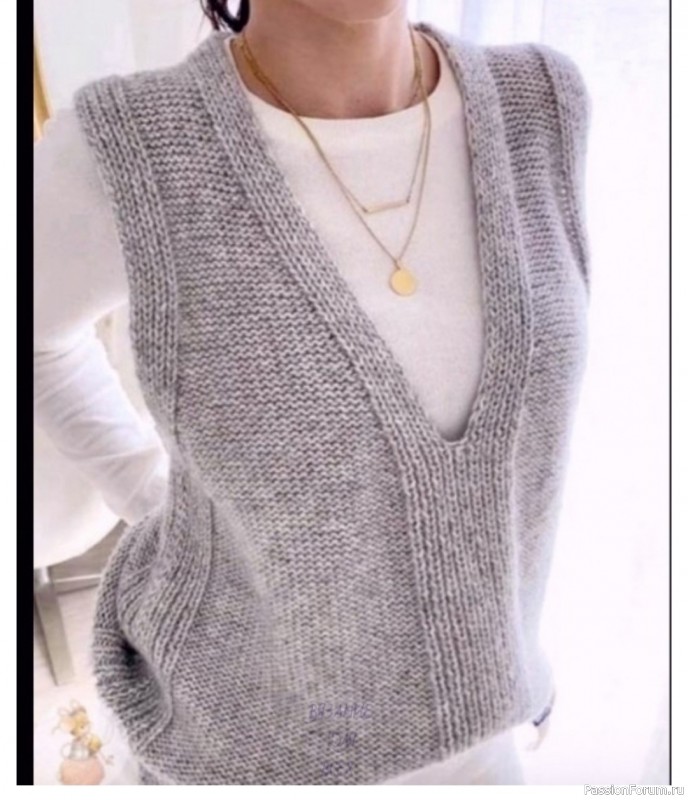Красивый жилет спицами. Описание