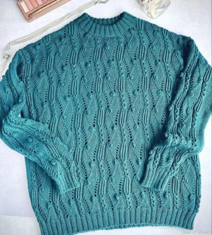 Свитер с объемным ажурным узором. Схема