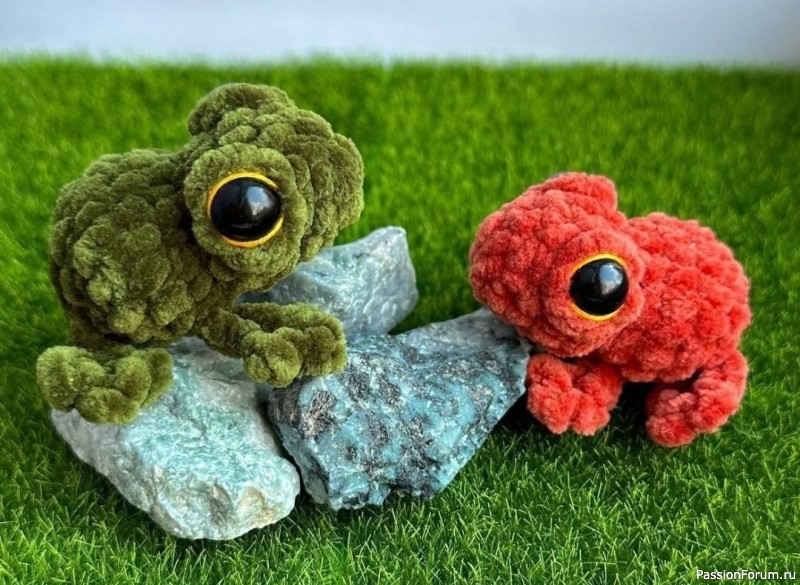 Лягушки крючком. МК