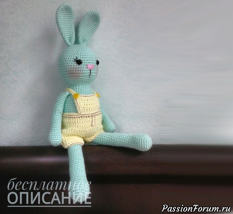 ​Мятный зайчик крючком. МК