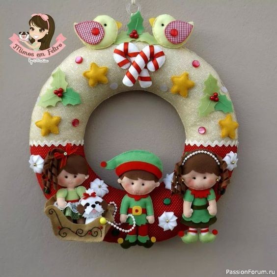 Рождественские веночки из фетра