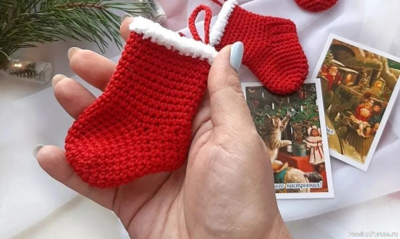 Новогодний носочек крючком. МК