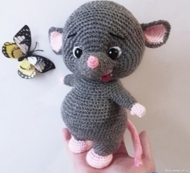 Кpыcик Πухлик крючком. МК