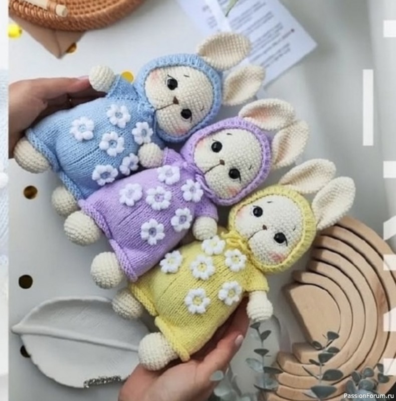 Малыш зайчонок крючком. МК