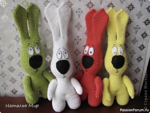 Забавные вязаные зайцы крючком. МК Забавные вязаные зайцы крючком. МК