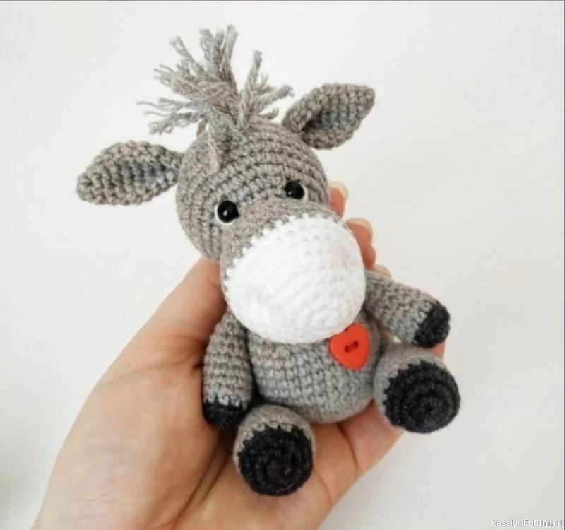 Влюбленный ослик крючком. МК