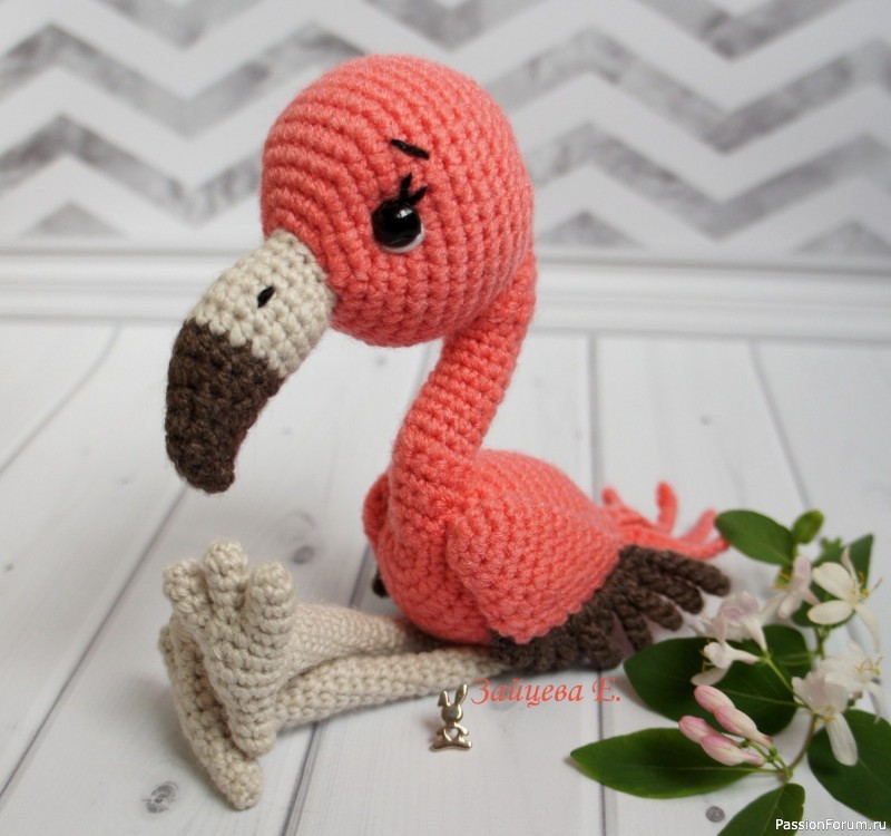 Малыш Фламинго крючком. МК