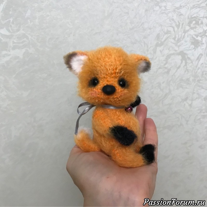 Лисенок Бусинка