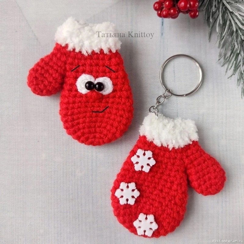 Варежки-брелочки крючком. МК Варежки-брелочки крючком. МК