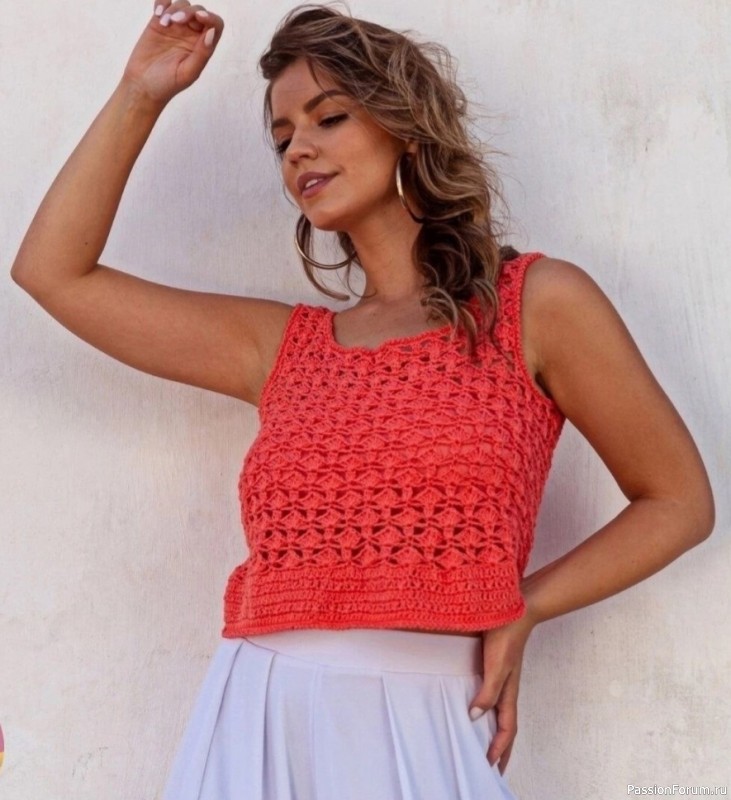 Яркий топ крючком. Схема