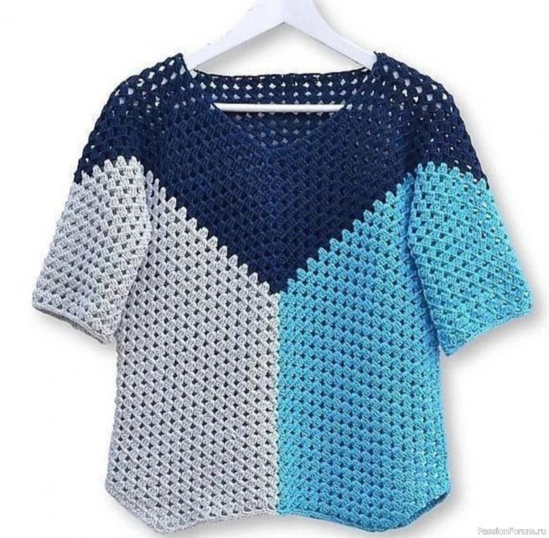 Летний вязаный топ крючком. Схемы